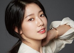 Park Shin Hye trở lại phim trường sau sinh