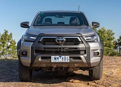 Toyota Hilux sắp trở lại Việt Nam, giá dự kiến cao nhất phân khúc