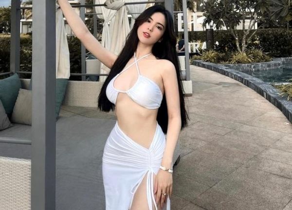 Hotgirl Đồng Tháp gây sốt vì gương mặt 'tỷ lệ vàng', nét giống người yêu Quang Hải