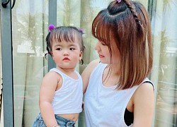 Mạc Văn Khoa cho con gái mặc đồ không trùng bộ nào nay phải thanh lý