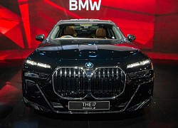 Cận cảnh sedan điện hạng sang BMW i7 tại Thái Lan Motor Expo 2022