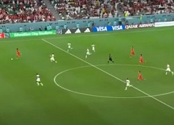 Khoảnh khắc CĐV Hàn Quốc òa khóc khi hạ Bồ Đào Nha vào vòng 1/8 World Cup