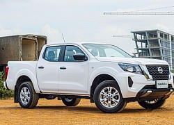 Nissan Navara EL 2023, xe bán tải thực dụng giá 700 triệu tại Việt Nam