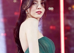 Han So Hee chiếm trọn spotlight khi tham dự lễ trao giải thời trang Anh