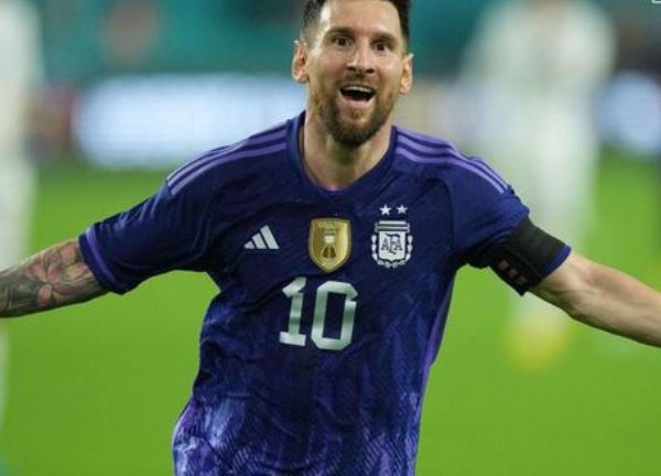 Messi đối mặt với lệnh cấm nhập cảnh vào Mexico