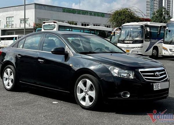 Mua ô tô 200 triệu, Daewoo Lacetti là lựa chọn hay nhưng mạo hiểm