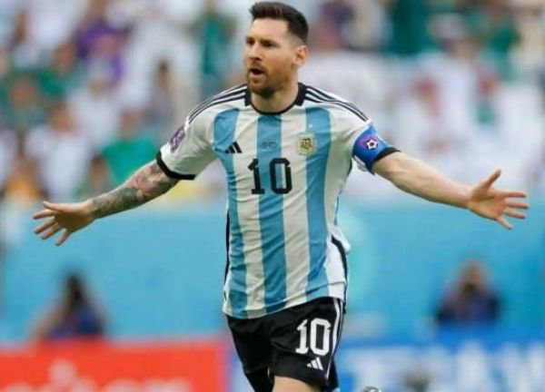 Nếu Argentina vô địch World Cup, Messi sẽ được bầu làm tổng thống