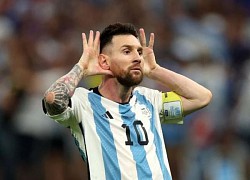 Ẩn ý sau màn ăn mừng chọc tức HLV Hà Lan của Messi