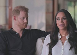 Meghan Markle bị chỉ trích vì nhạo báng Nữ hoàng Anh