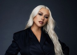 Christina Aguilera biểu diễn tại Hà Nội trong lễ trao giải thưởng VinFuture tối 20-12