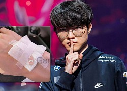 Faker bị thương ở tay, fan đùa rằng Quỷ Vương có 'bảo hiểm 1 tỷ Won' nên không cần lo lắng