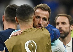 Klinsmann: 'Kane suy nghĩ quá nhiều'