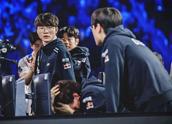 Ảnh Faker và T1 giành giải tại Esports Awards 2022