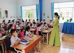 Ngành giáo dục đối mặt với khó khăn 'kép' về nhân sự