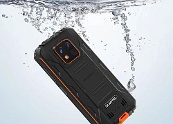 Smartphone &#8216;nồi đồng cối đá&#8217;, pin 12.500 mAh, RAM 4 GB, giá gần 3 triệu