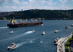 Tình trạng tắc nghẽn tàu chở dầu trên eo biển Bosphorus dần cải thiện