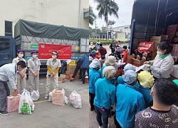 "Xe siêu thị đoàn viên Công đoàn" hỗ trợ công nhân các Khu công nghiệp và chế xuất Hà Nội