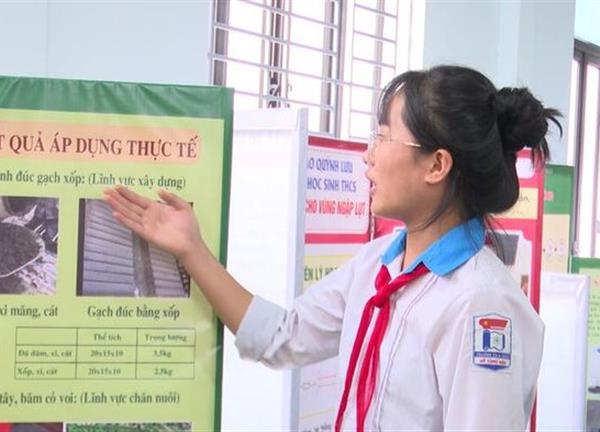 Có nên bỏ cuộc thi khoa học kỹ thuật dành cho học sinh?