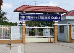 Một trường học ở Cà Mau trả lại hơn 100 triệu đồng lạm thu