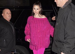 Selena Gomez diện đồ hồng chóe, bảng màu này cũng được sao Việt lăng xê