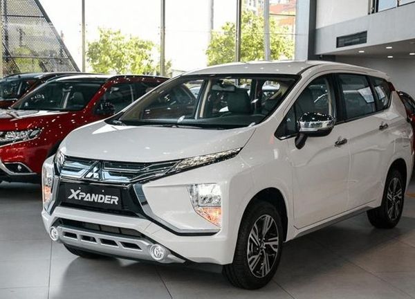 Xe MPV tháng 11: Mitsubishi Xpander 'leo đỉnh', Suzuki Ertiga 'tuột dốc'