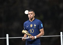 Chủ tịch PSG an ủi Mbappe