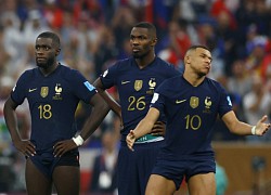 Mbappe thất vọng khi đồng đội đá hỏng luân lưu