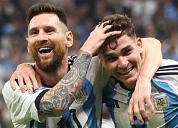 Trọng tài lại ưu ái Argentina khi công nhận bàn thắng gây tranh cãi của Messi