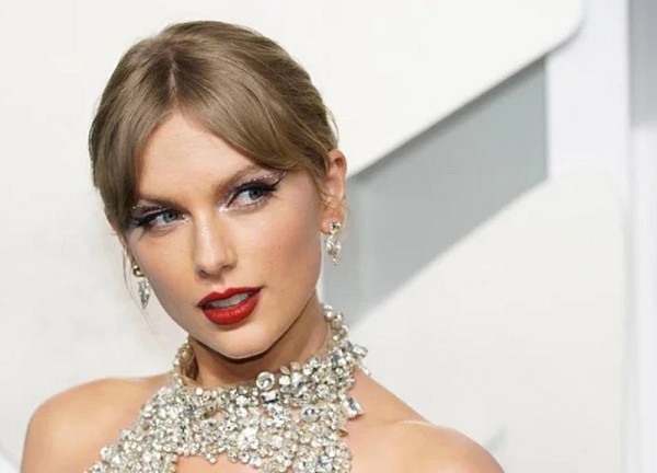 Vì sao nói Taylor Swift chính là "Music Industry" - Người đại diện cho nền công nghiệp âm nhạc?