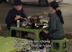 Đôi vợ chồng "trốn" con cháu đi hẹn hò, hạnh phúc dù ăn quán vỉa hè