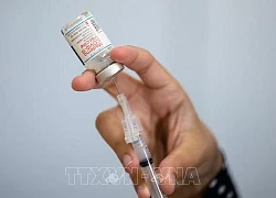 Vaccine phòng COVID-19 của Moderna được cấp phép đầy đủ tại Mỹ