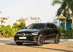 Lướt 'nhẹ' 10.000km, Mercedes-Benz GLC 300 4MATIC được rao bán rẻ hơn gần 400 triệu