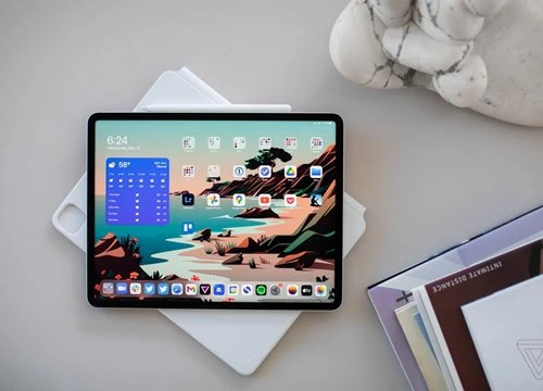 iPad tiếp tục là "ông vua" phân khúc máy tính bảng