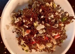 Đậm đà muối kiến vàng của người Jrai