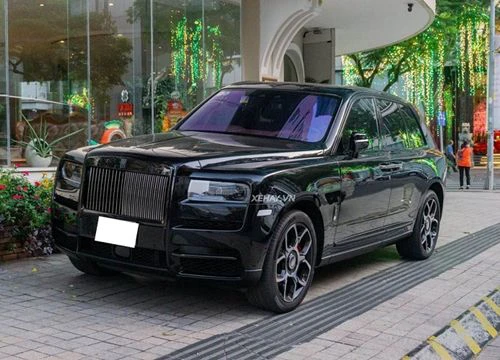 Rolls-Royce Cullinan Black Badge "hàng hiếm", hơn 32 tỷ ở Sài Gòn