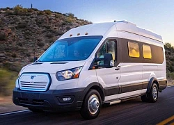 Winnebago e-RV - chiếc "nhà di động" chạy điện tới 200km/lần sạc