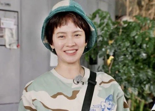 Dàn cast Running Man tiết lộ tình trạng Song Ji Hyo trong quá trình cách ly, không được tiêm vắc xin ngừa Covid-19