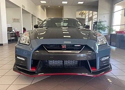 Thị trường xe sang và siêu xe Việt Nam mở đầu năm mới với Nissan GT-R Nismo Limited Edition 2022