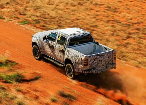 Ford Ranger Raptor đời mới chốt lịch ra mắt 22/2: Động cơ mới, thêm bản R cao cấp cho dân chơi