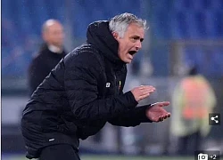 Mourinho lại nổi điên với học trò