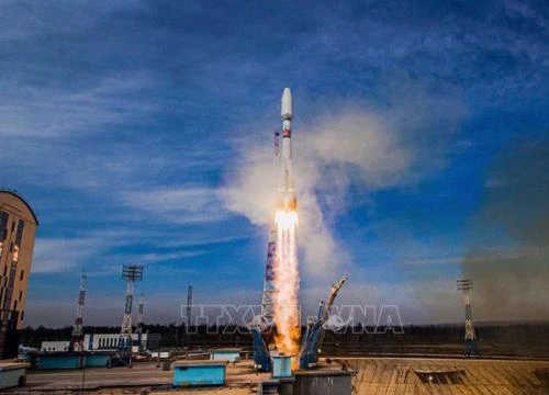 Tên lửa Soyuz của Nga đưa 34 vệ tinh mới của Anh vào không gian