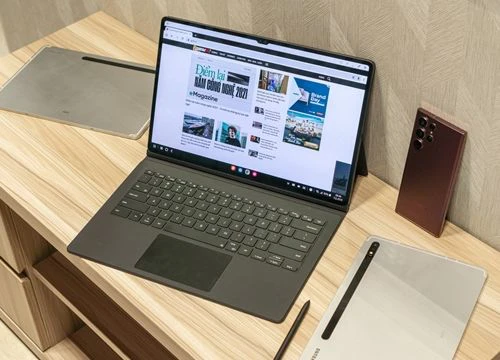 Trên tay bộ 3 máy tính bảng Galaxy Tab S8: Vi xử lý Snapdragon 8 gen 1, phiên bản Ultra màn hình "siêu lớn" 14.6 inch