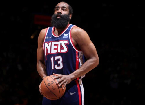 Vừa cập bến 76ers, James Harden nhận lời mời từ vũ trường thoát y tại Philadelphia