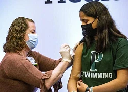 CDC Mỹ công bố nghiên cứu về hiệu quả của mũi tăng cường vaccine ngừa COVID-19