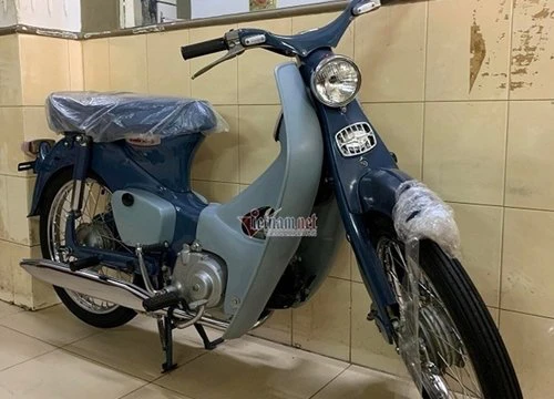 Hàng hiếm Honda Cub C100 đời 1960 chưa đổ xăng giá 600 triệu đồng