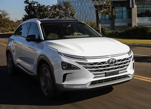 Hyundai tái gia nhập thị trường Nhật Bản với các mẫu xe điện