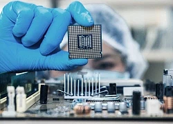 Nhà Trắng cảnh báo Nga có thể tấn công ngành công nghiệp chip của Mỹ