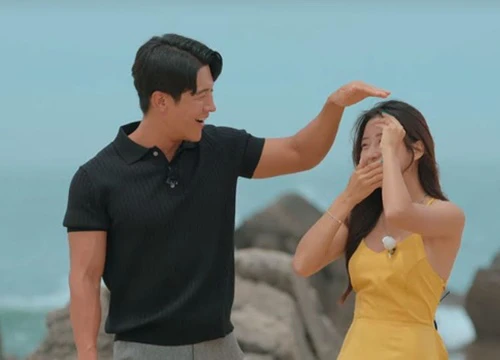 Song Ji A (Địa Ngục Độc Thân) bị dàn cast lơ đẹp khi vướng scandal, chỉ 1 thành viên duy nhất dám đứng ra bênh vực!