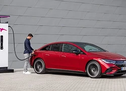 Ra mắt Mercedes-AMG EQE: E-Class chạy điện, đi Hà Nội tới Hạ Long rồi vòng về an tâm không cần sạc