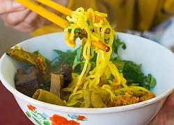 Đến Huế ăn món bún nghệ ngon lạ miệng